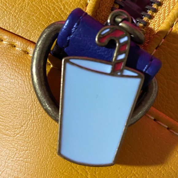 Loungefly Disney Parks Star Wars Chewbacca Christmas Cookie Crossbody Bag - Picture 9 of 9